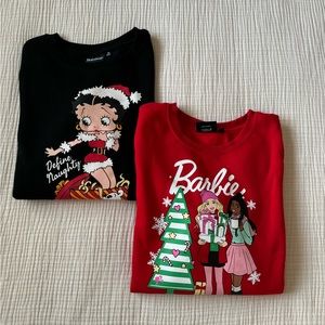 Bundle 2 Christmas Graphic Fleece Sweatshirts
